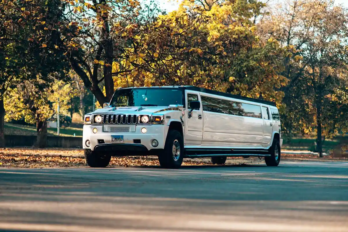 hummer limo rental belgrade